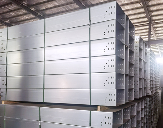 热镀锌槽式电缆桥架